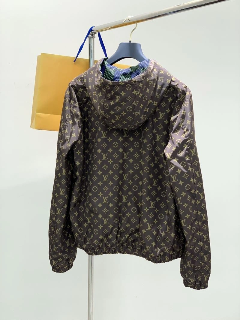 TravelReady Louis Vuitton Outwear 136811