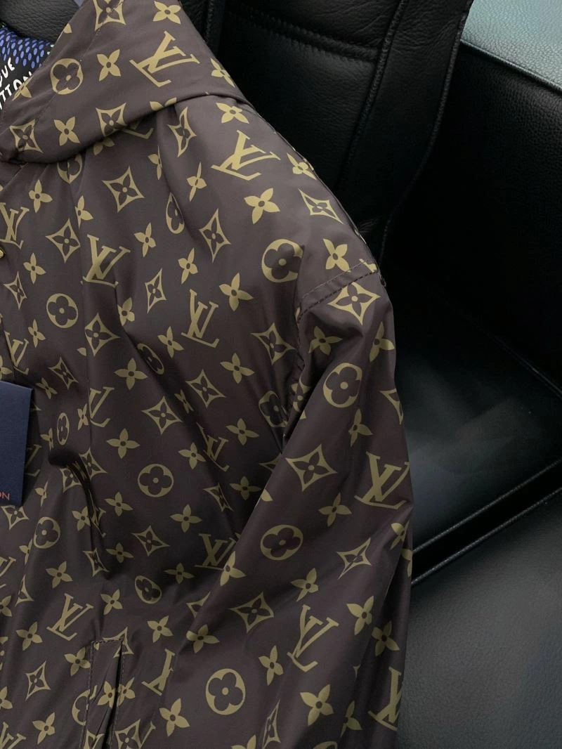 TravelReady Louis Vuitton Outwear 136811
