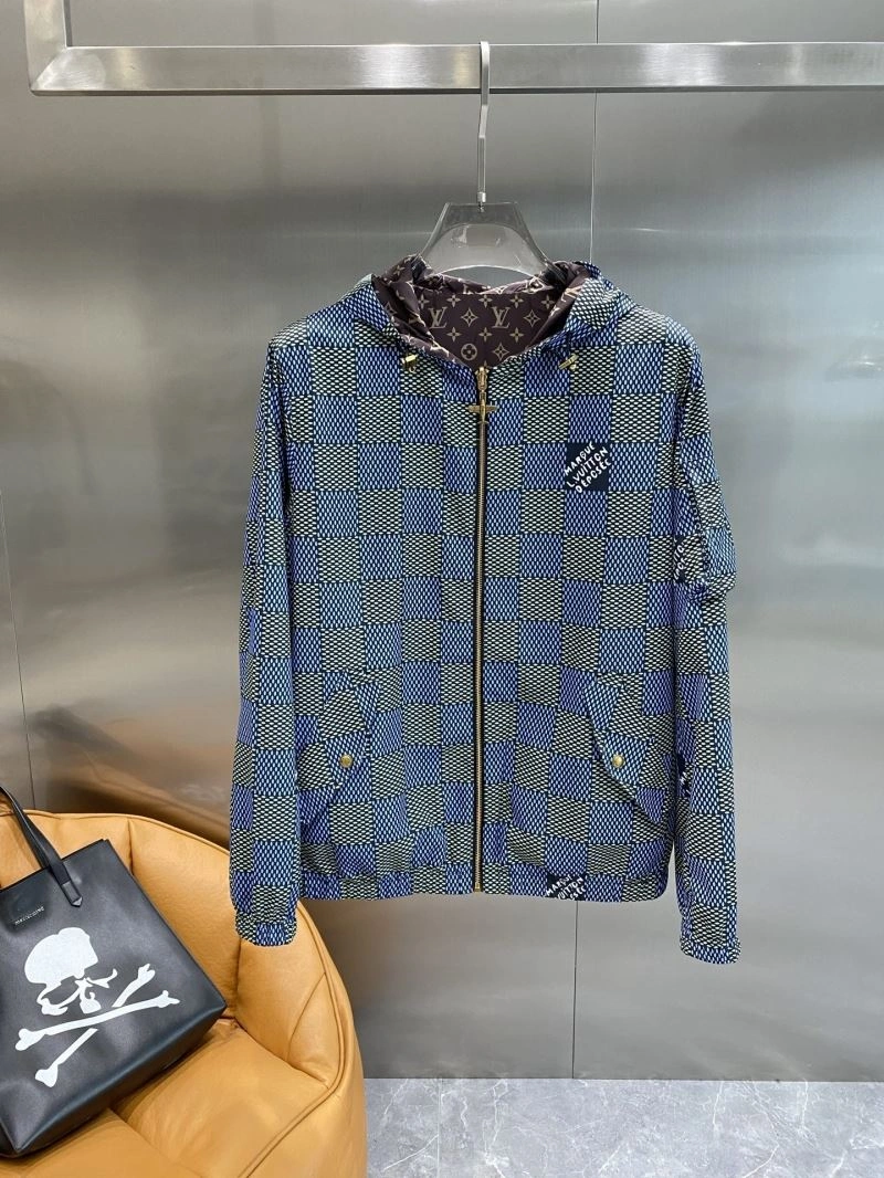 Trendy Louis Vuitton Outwear 136814