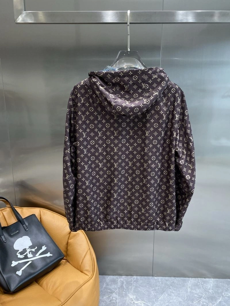 Trendy Louis Vuitton Outwear 136814