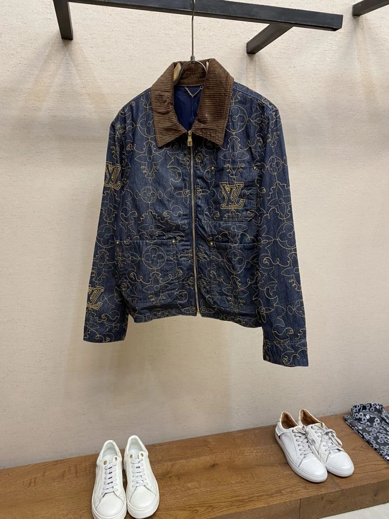 Comfortable Louis Vuitton Outwear 136813