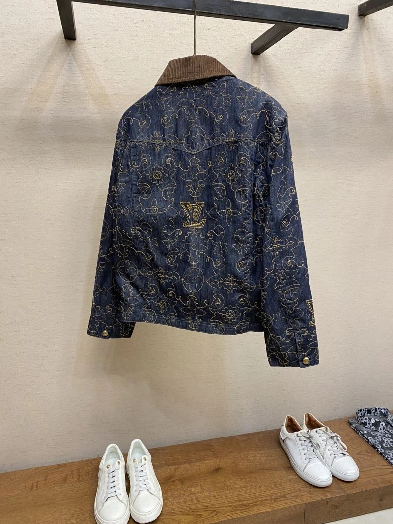 Comfortable Louis Vuitton Outwear 136813