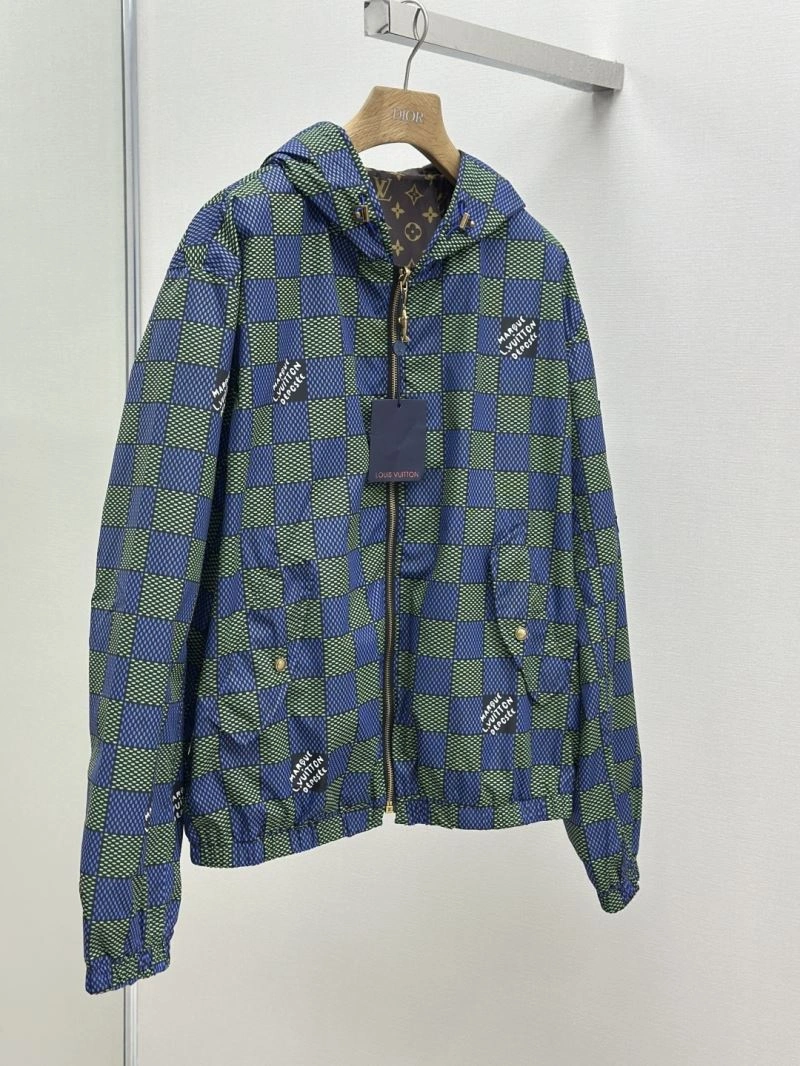 Comfortable Louis Vuitton Outwear 136808