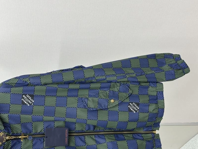 Comfortable Louis Vuitton Outwear 136808