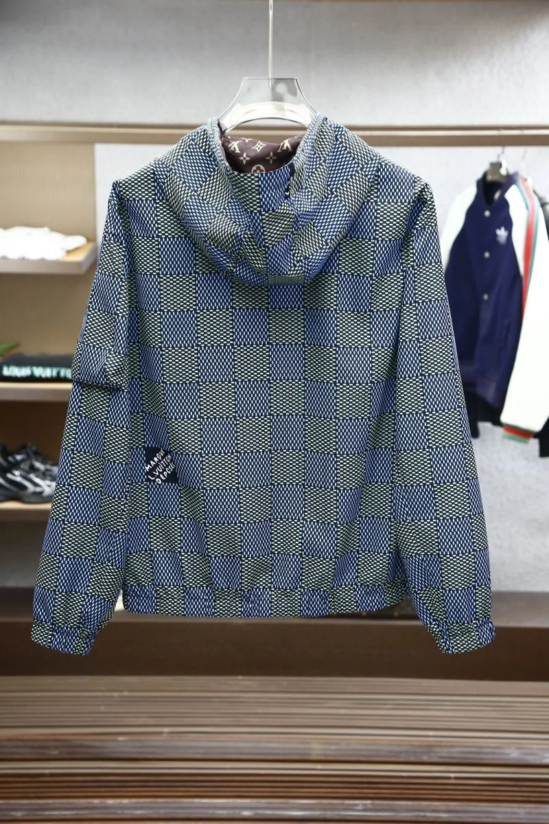 DailyWear Louis Vuitton Outwear 136807
