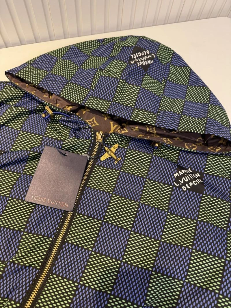 Louis Vuitton Outwear EyeCatching 136804