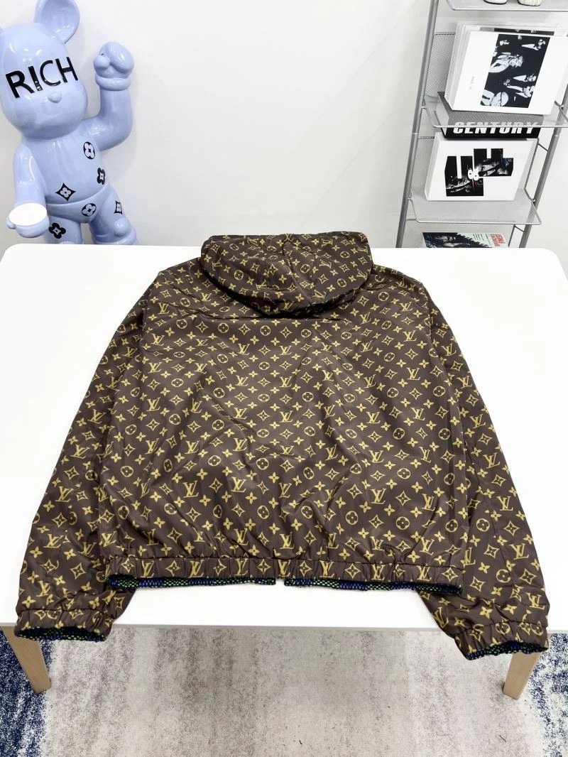 Louis Vuitton Outwear MoistureWicking 136803