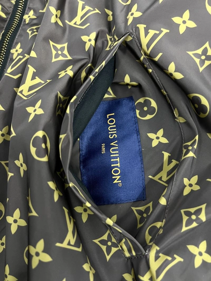 Louis Vuitton Outwear MoistureWicking 136803