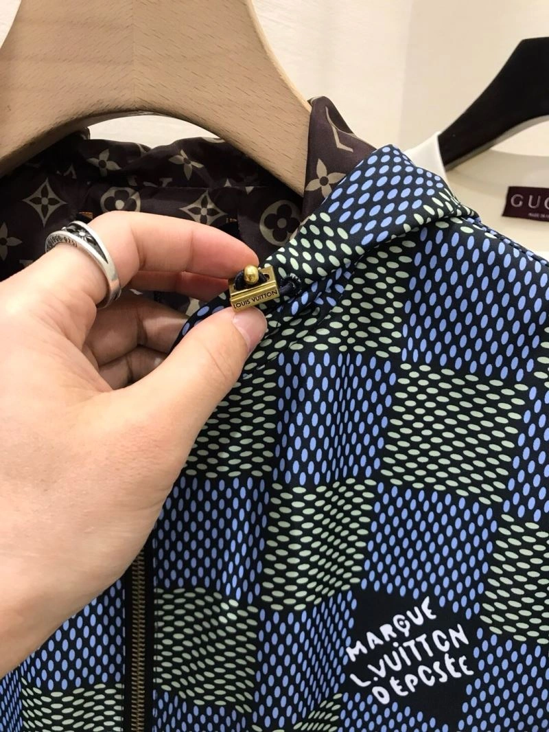 Louis Vuitton Outwear Neat 136801