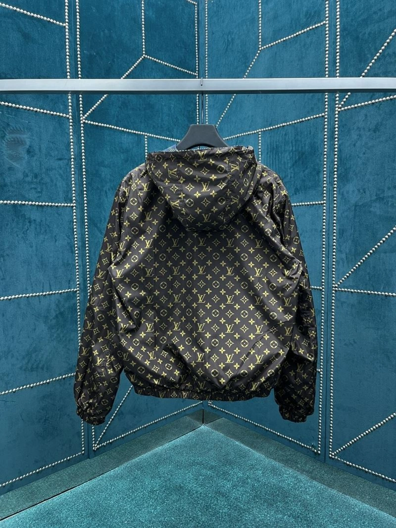 TopPick Louis Vuitton Outwear 136800