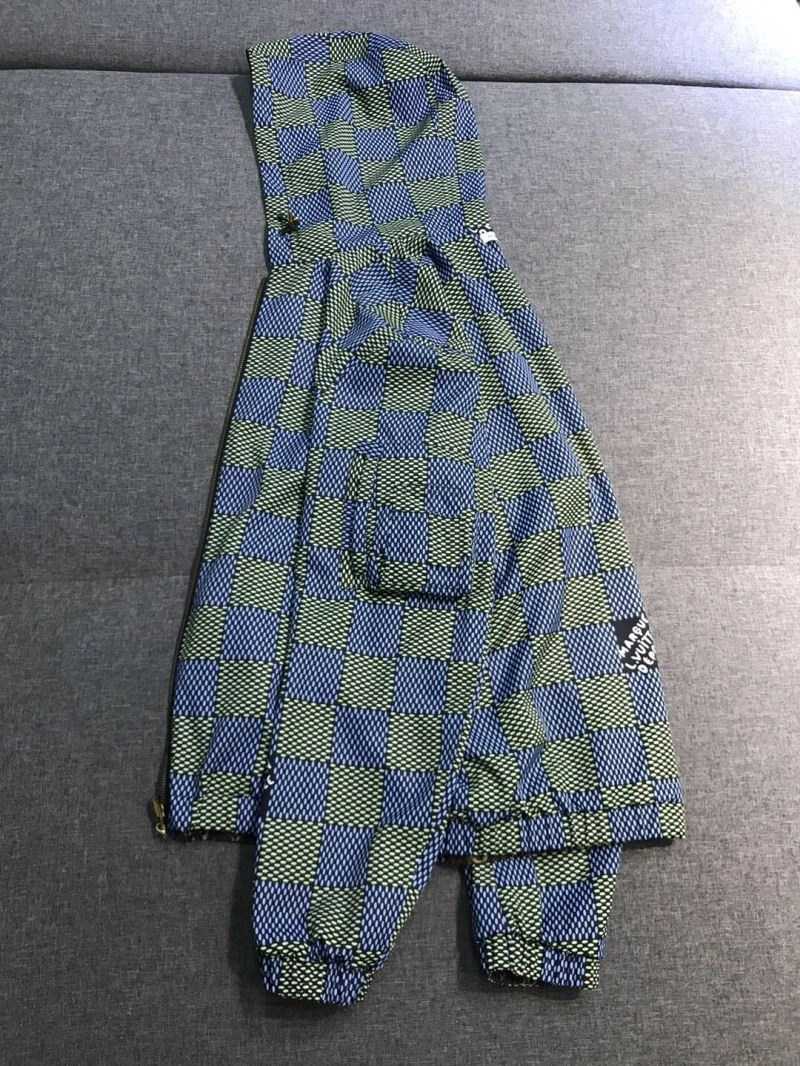 Louis Vuitton Outwear TechFriendly 136791