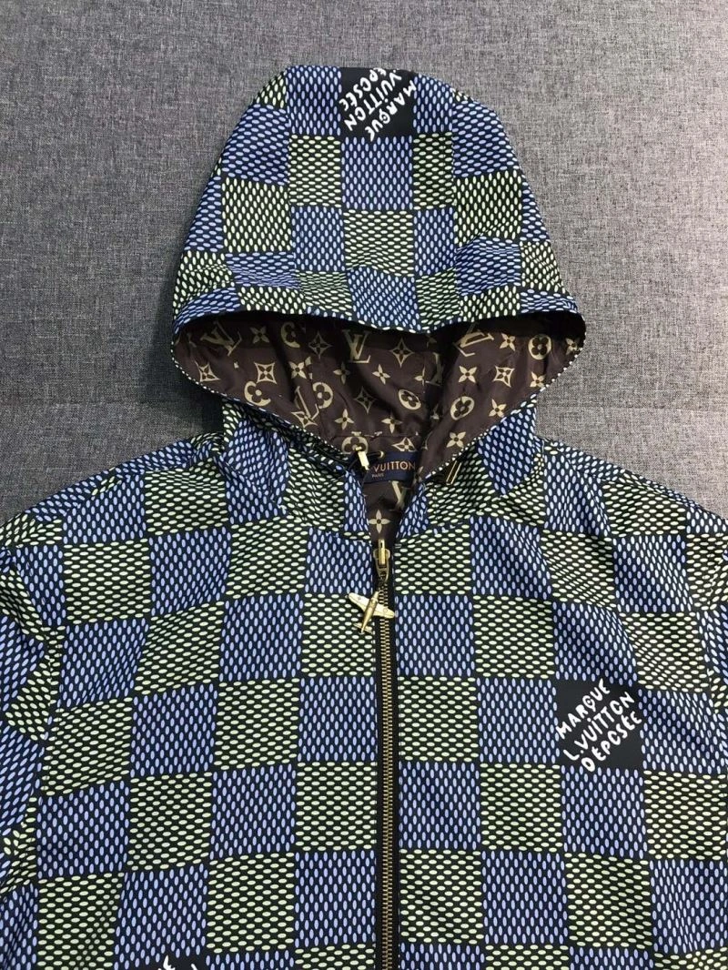 Louis Vuitton Outwear TechFriendly 136791