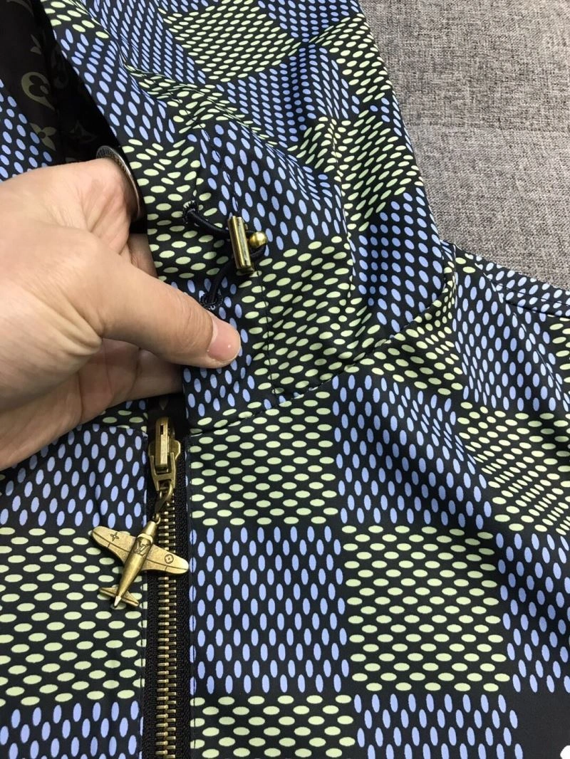 Louis Vuitton Outwear TechFriendly 136791