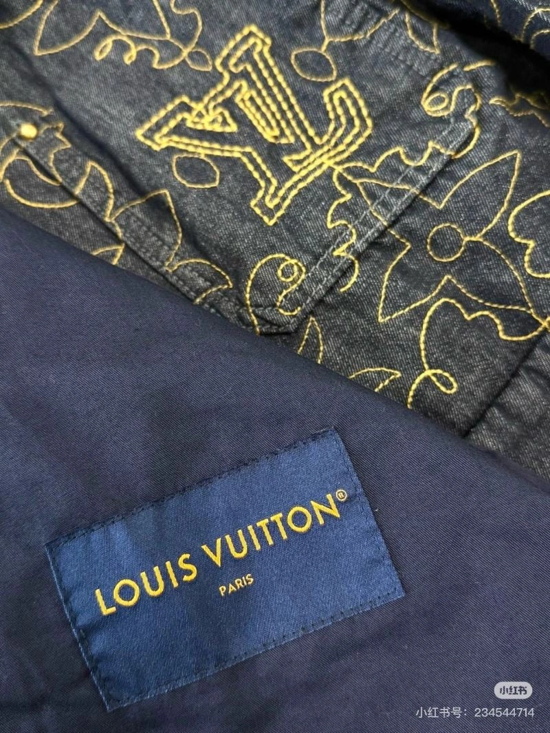 UrbanChic Louis Vuitton Outwear 136798