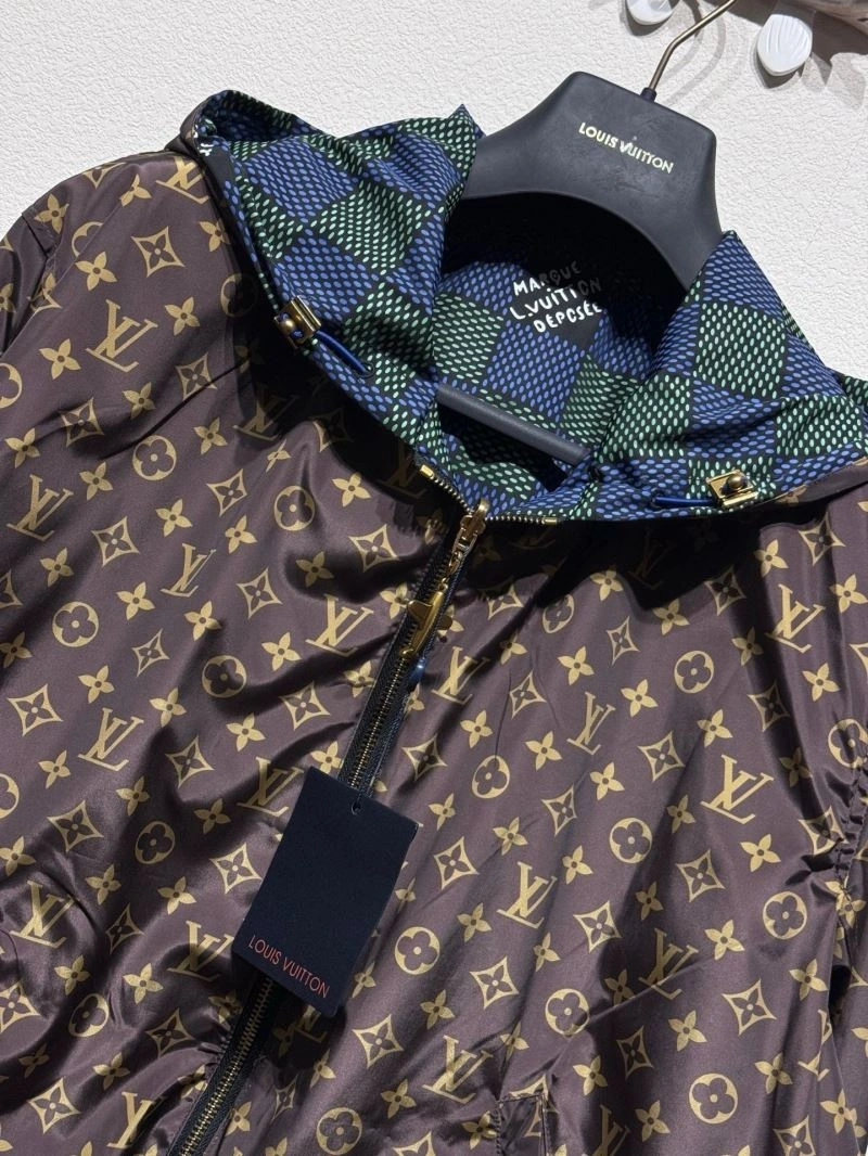 UrbanStyle Louis Vuitton Outwear 136784