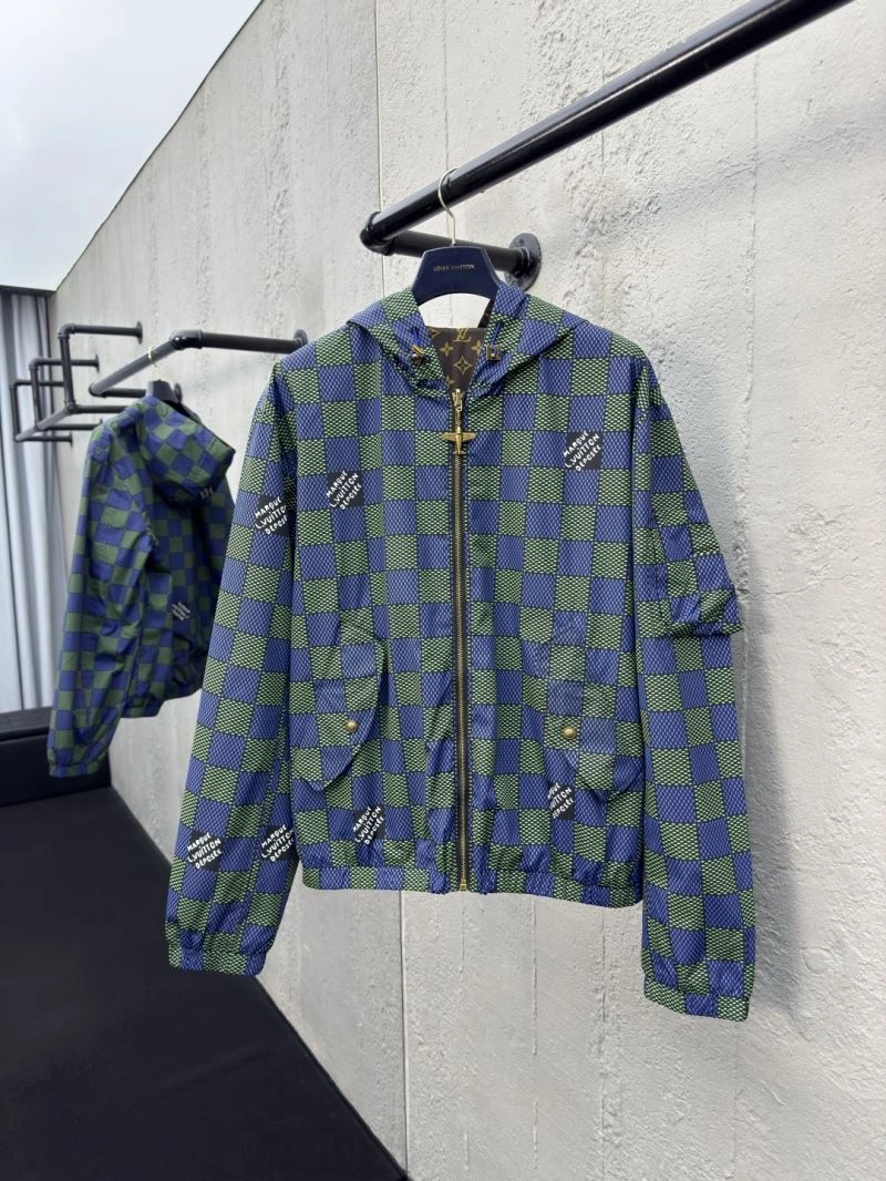 Louis Vuitton Outwear Reliable 136790