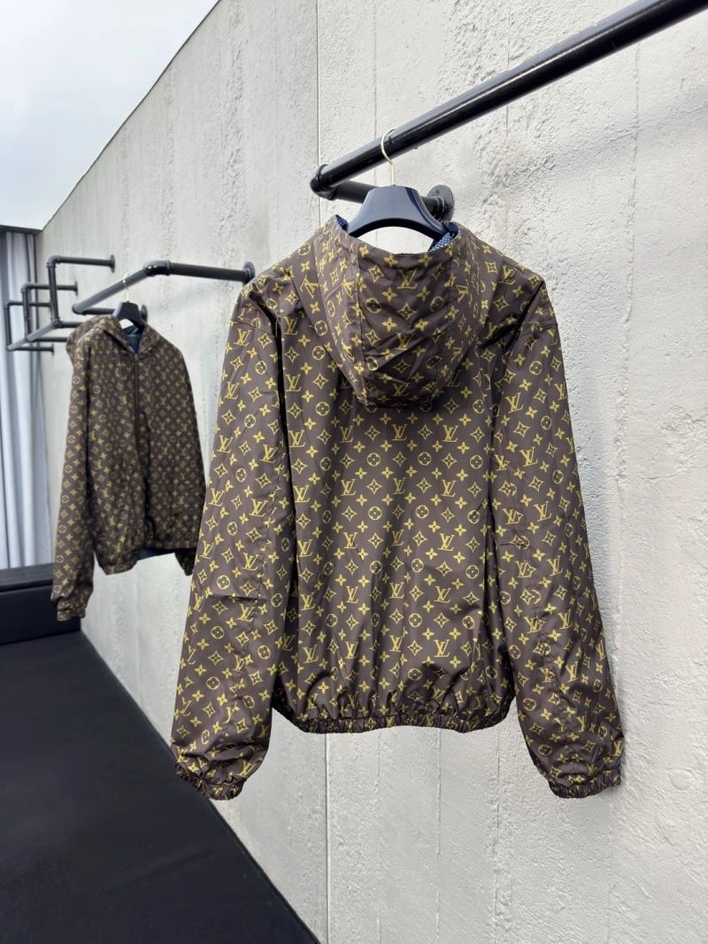 Louis Vuitton Outwear Reliable 136790