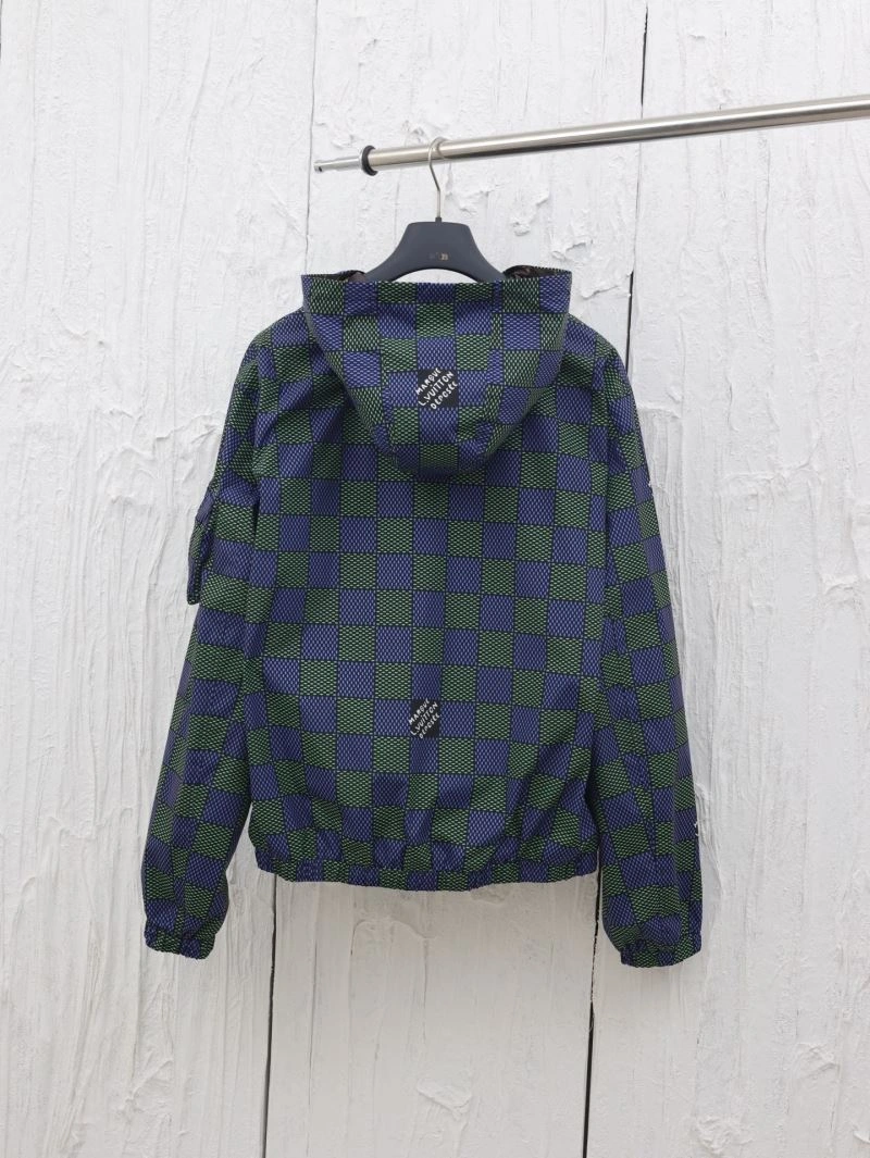QuickDry Louis Vuitton Outwear 136780