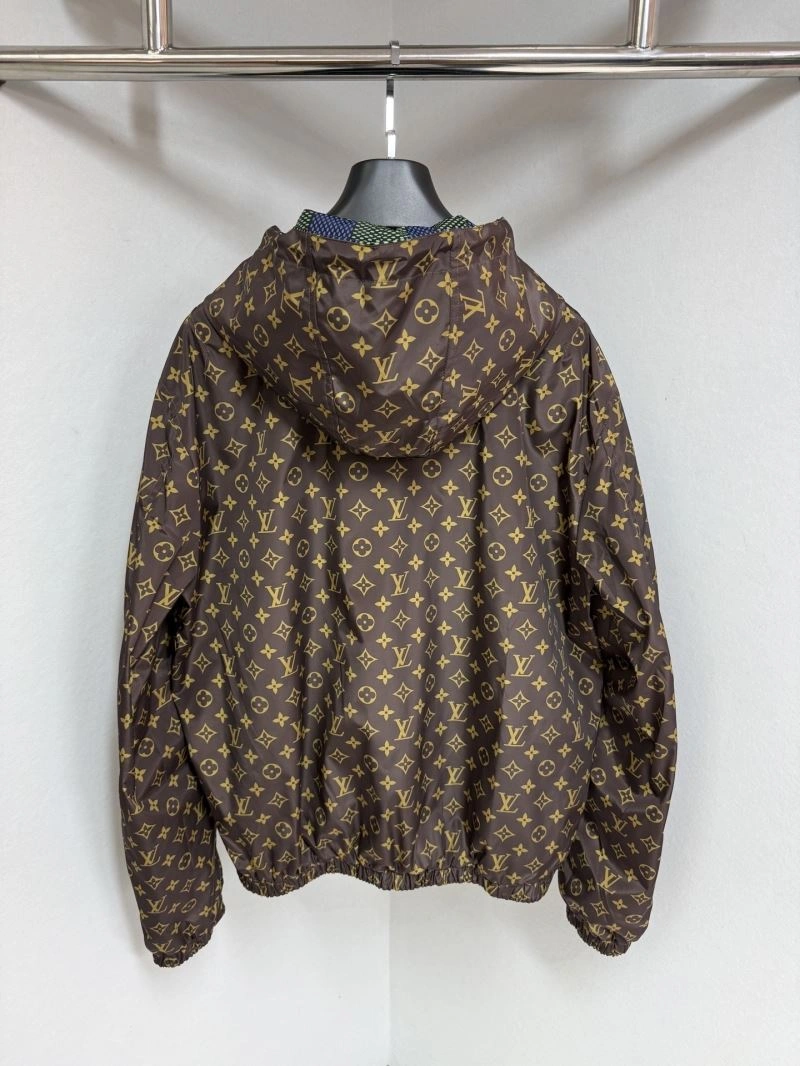 Louis Vuitton Outwear Bold 136772