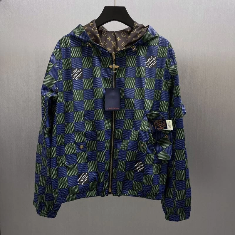 Fashionable Louis Vuitton Outwear 136779