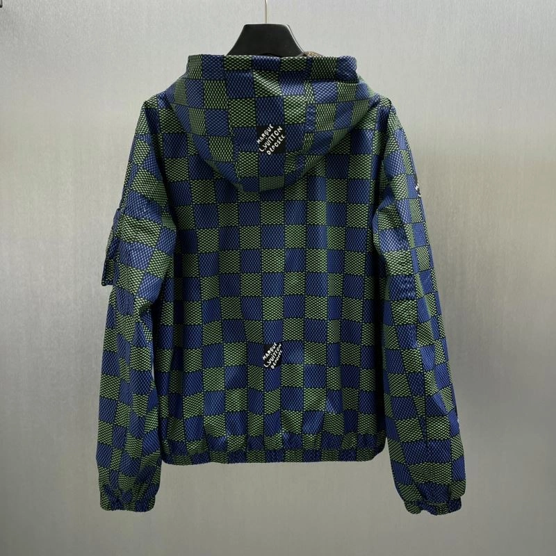 Fashionable Louis Vuitton Outwear 136779