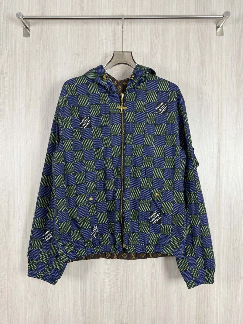 ZipUp Louis Vuitton Outwear 136777
