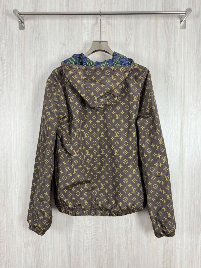 ZipUp Louis Vuitton Outwear 136777