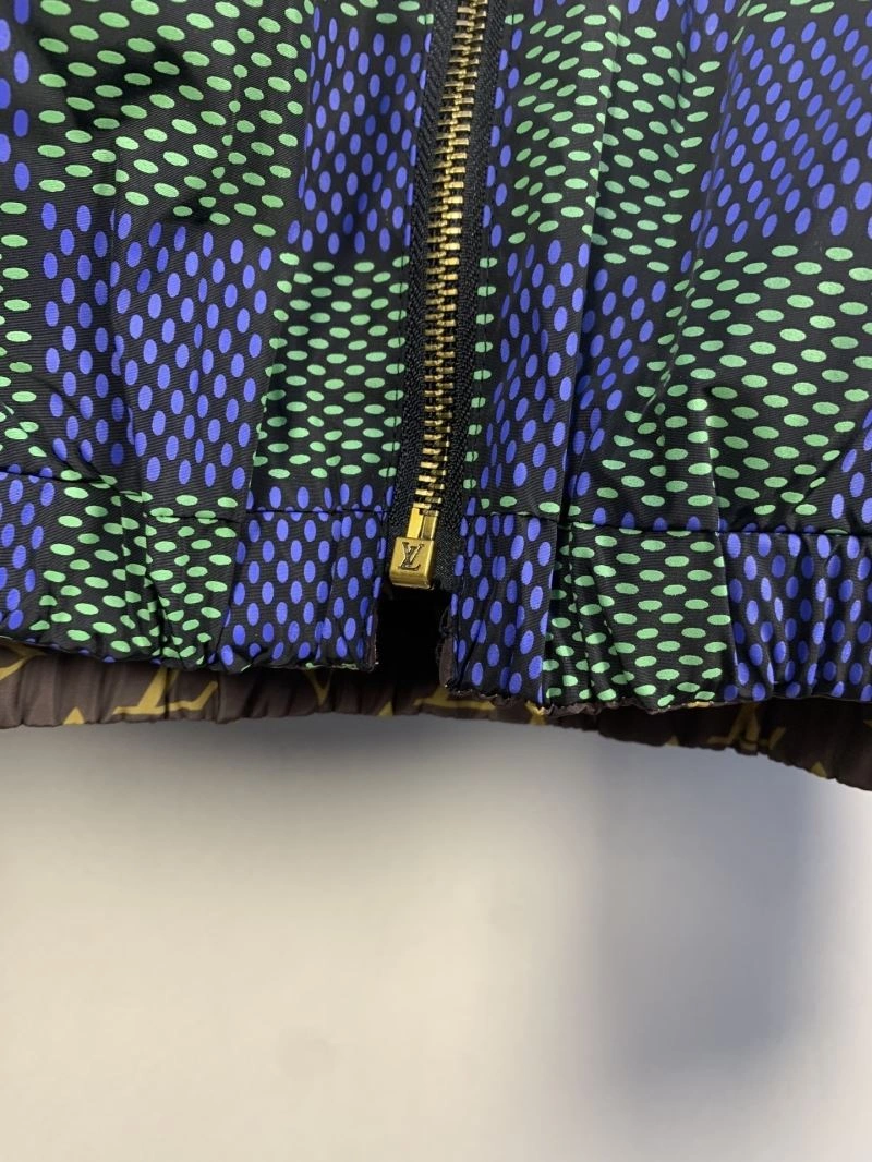 Trendy Louis Vuitton Outwear 136774