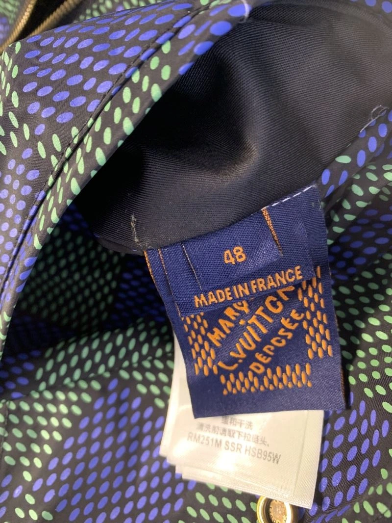 Trendy Louis Vuitton Outwear 136774