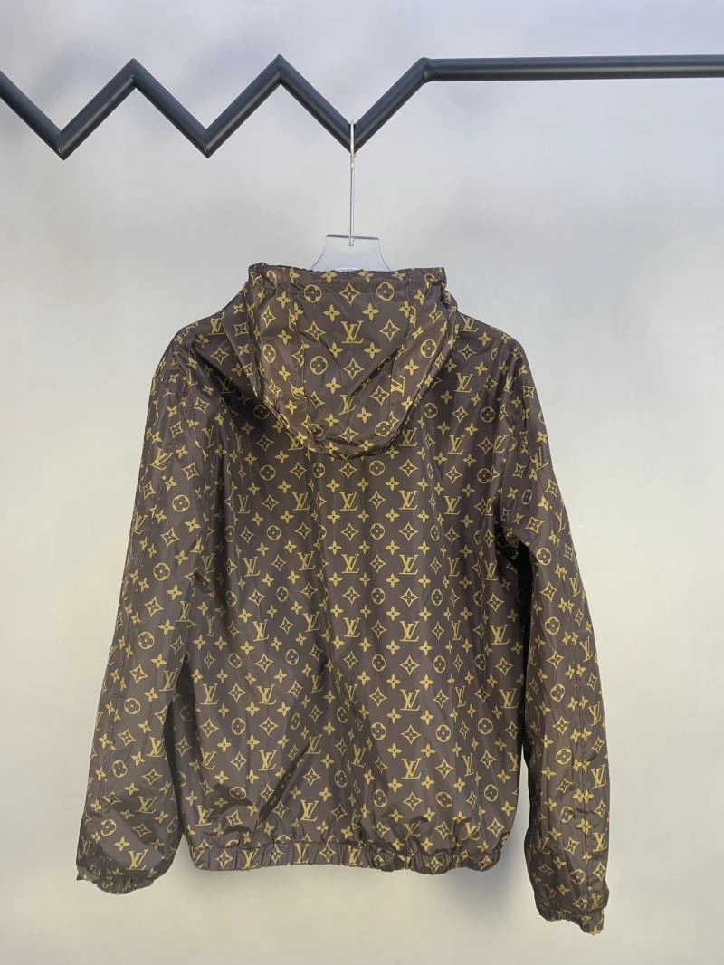 Trendy Louis Vuitton Outwear 136774