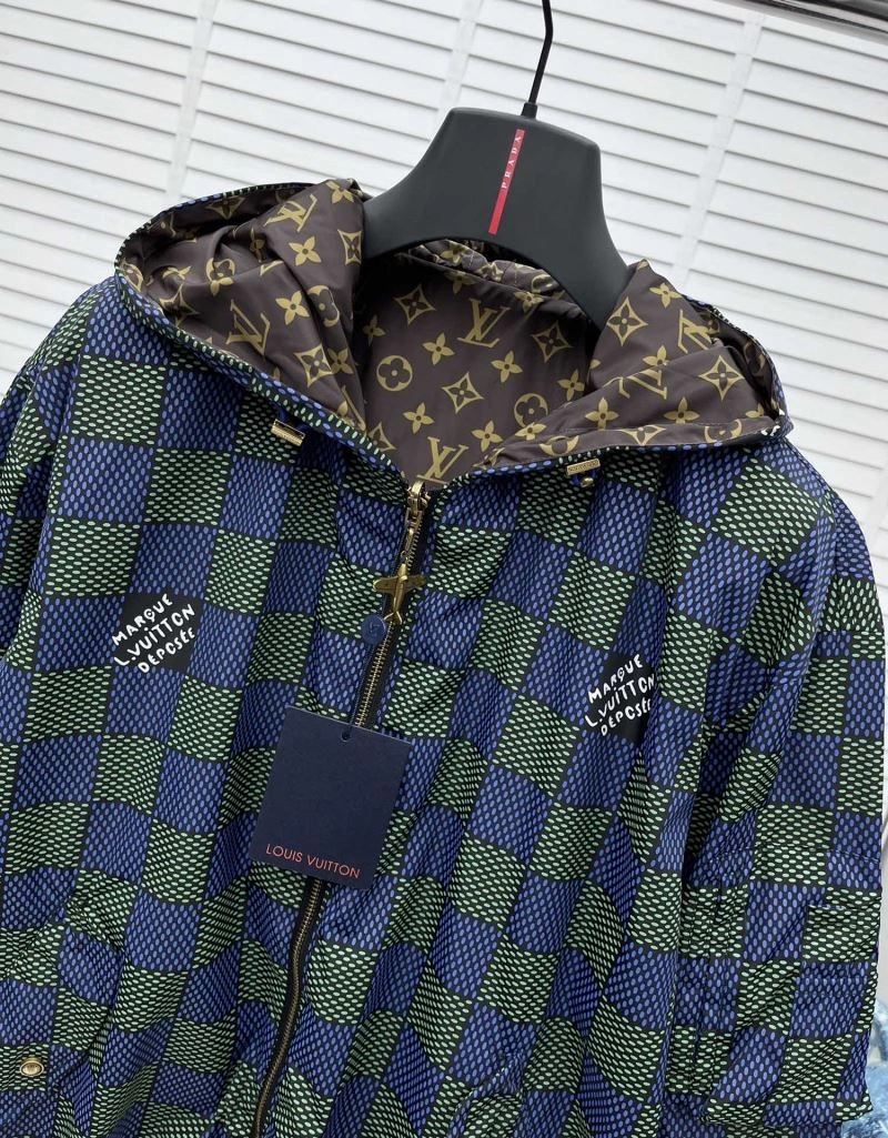 EasyCare Louis Vuitton Outwear 136769