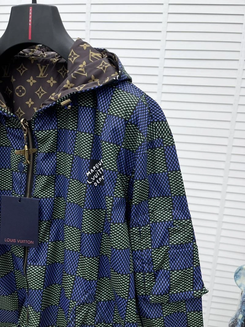 EasyCare Louis Vuitton Outwear 136769