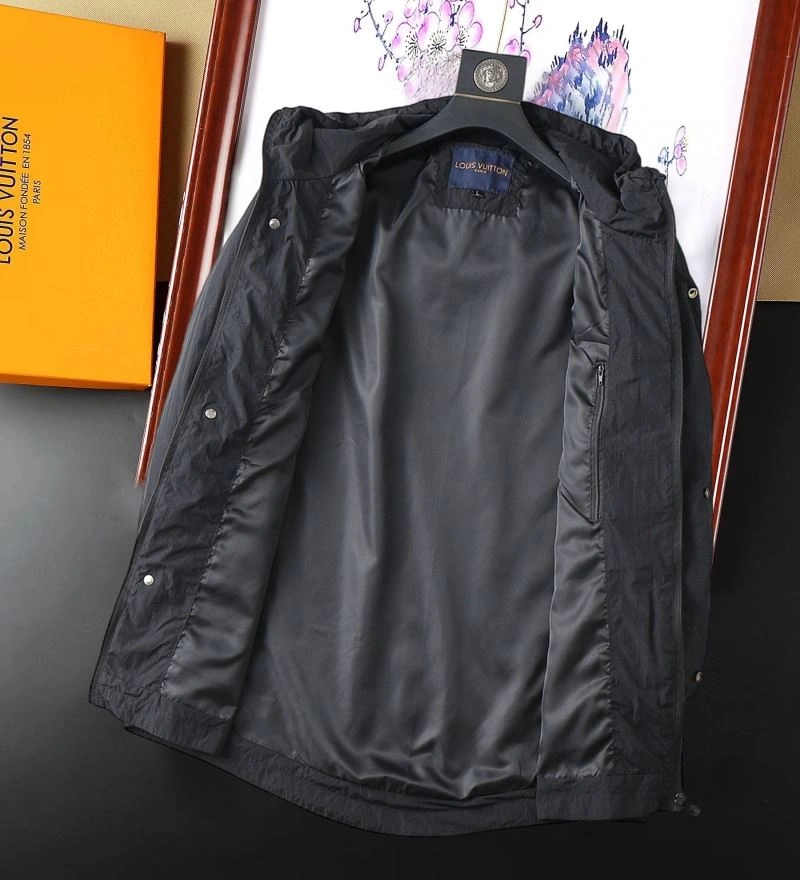 Louis Vuitton Outwear Affordable 136773