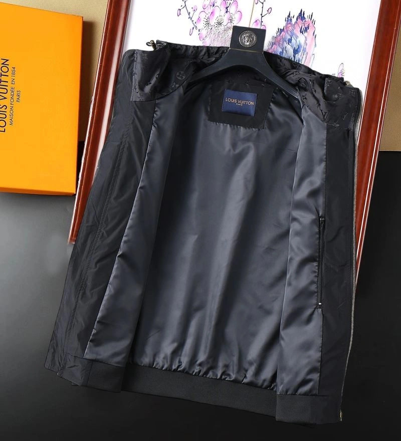 Louis Vuitton Outwear DailyWear 136767
