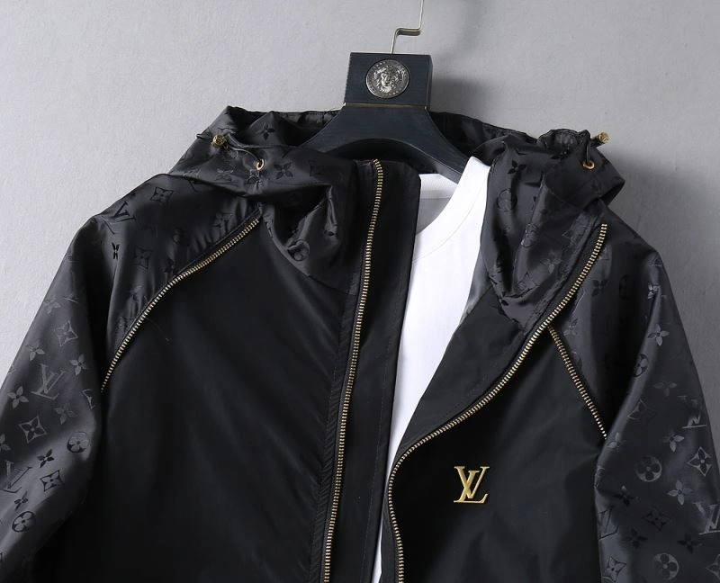 Louis Vuitton Outwear DailyWear 136767