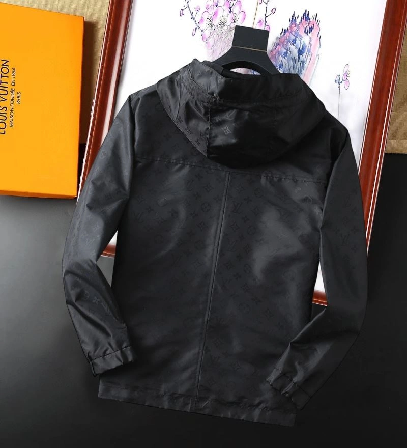Louis Vuitton Outwear UrbanChic 136766