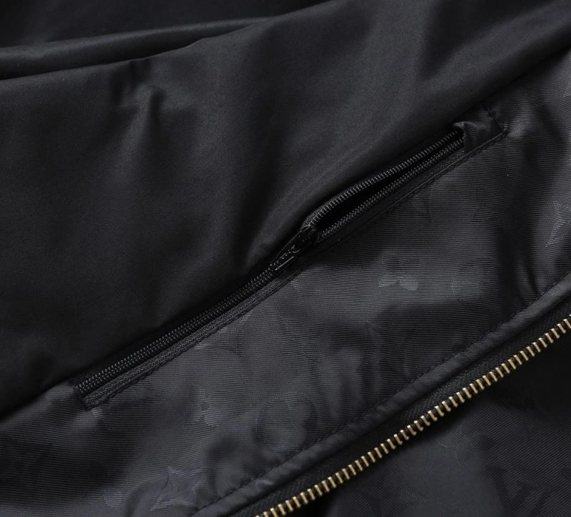 Louis Vuitton Outwear UrbanChic 136766