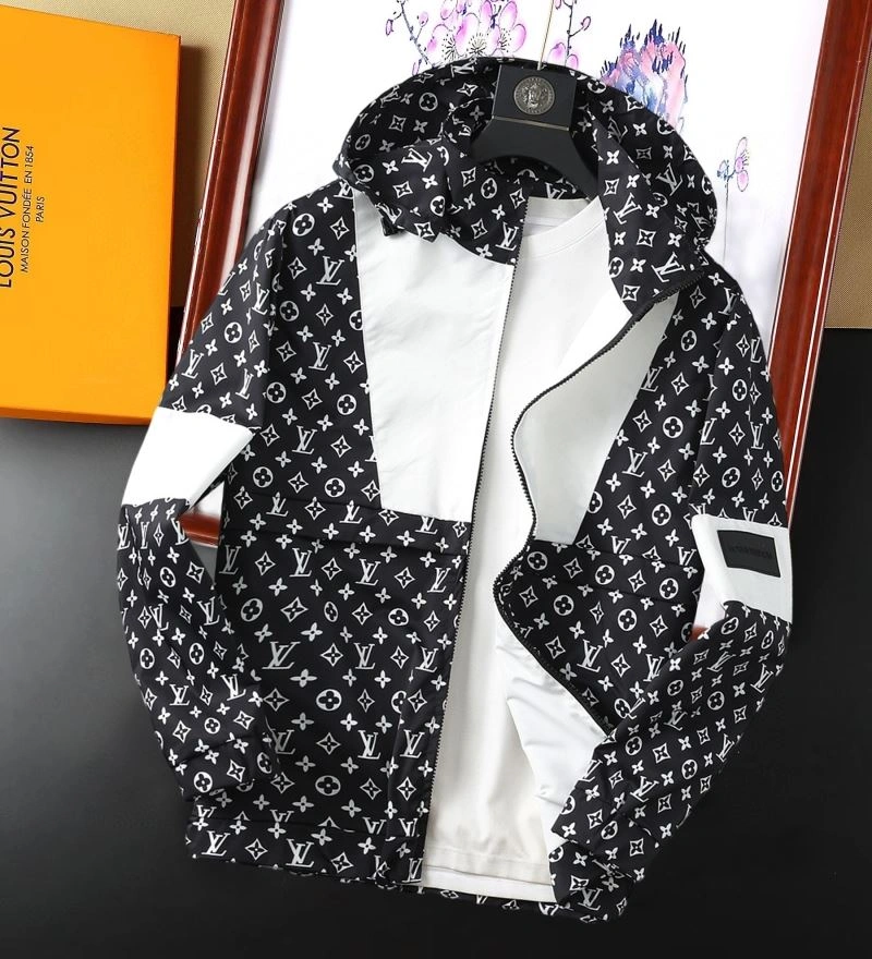 Louis Vuitton Outwear Comfortable 136771