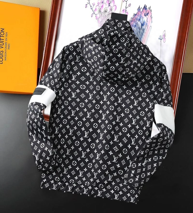 Louis Vuitton Outwear Comfortable 136771