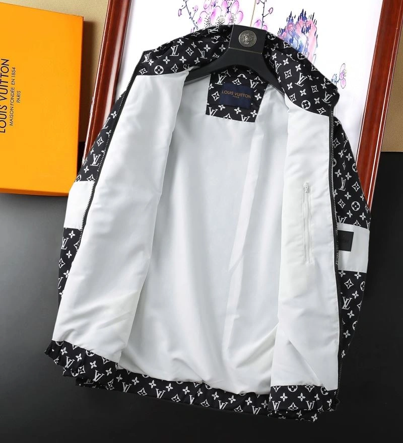 Louis Vuitton Outwear Comfortable 136771