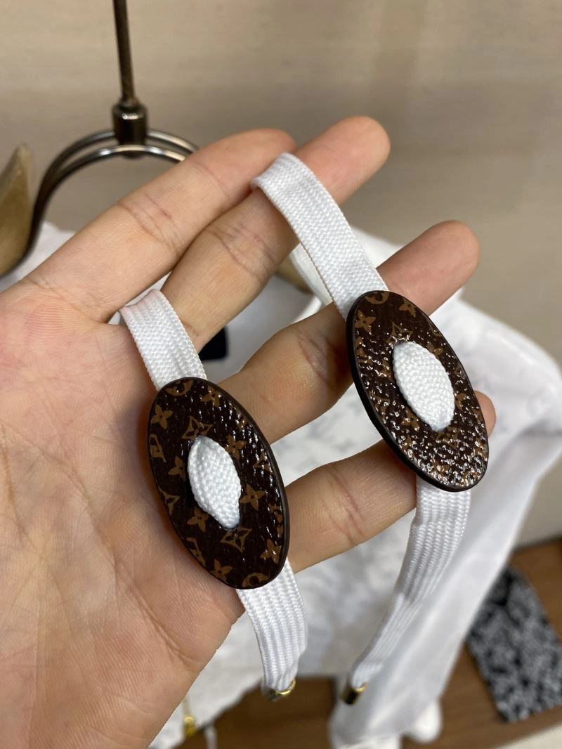 Louis Vuitton Outwear TimelessDesign 136761