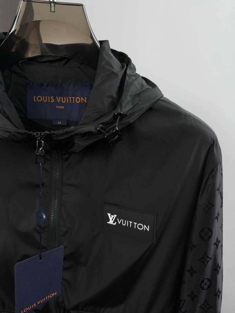 Louis Vuitton Outwear Affordable 136760