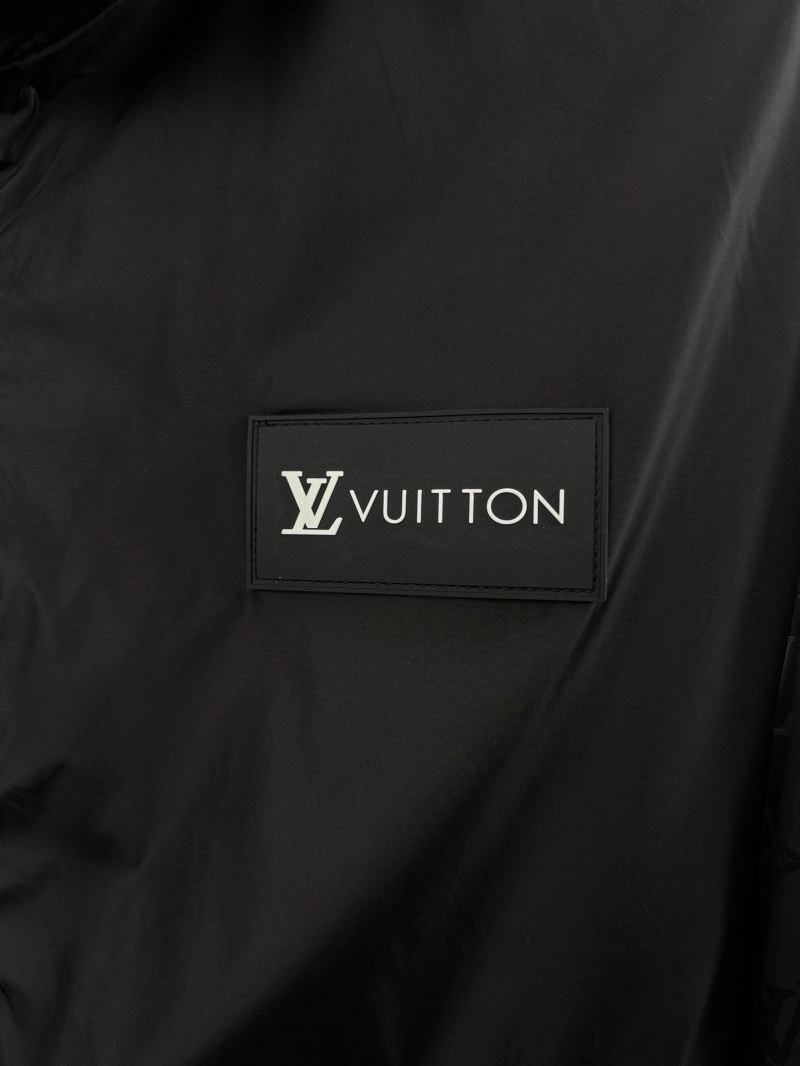 Louis Vuitton Outwear Affordable 136760