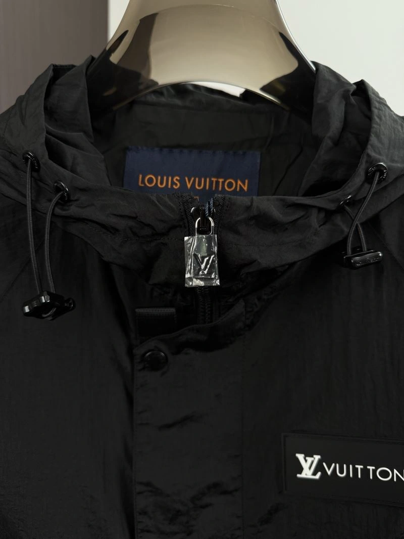 Louis Vuitton Outwear FastDry 136759