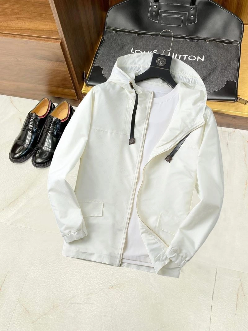 Premium Louis Vuitton Outwear 136756