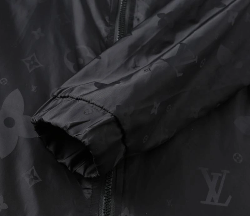 Louis Vuitton Outwear StreetReady 136741