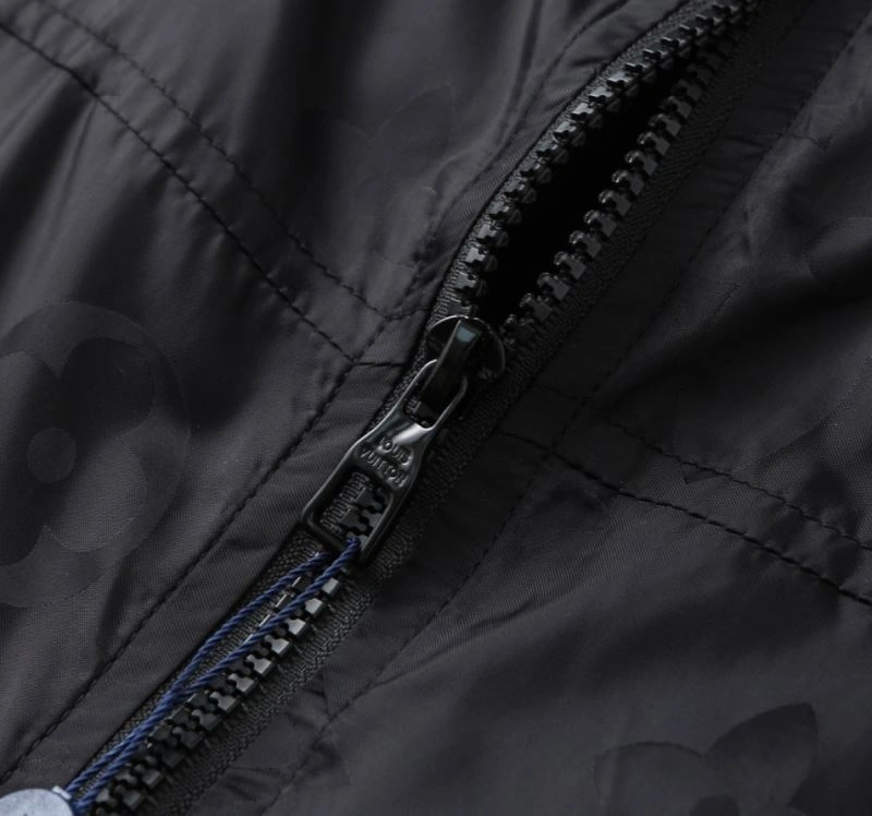 Louis Vuitton Outwear StreetReady 136741