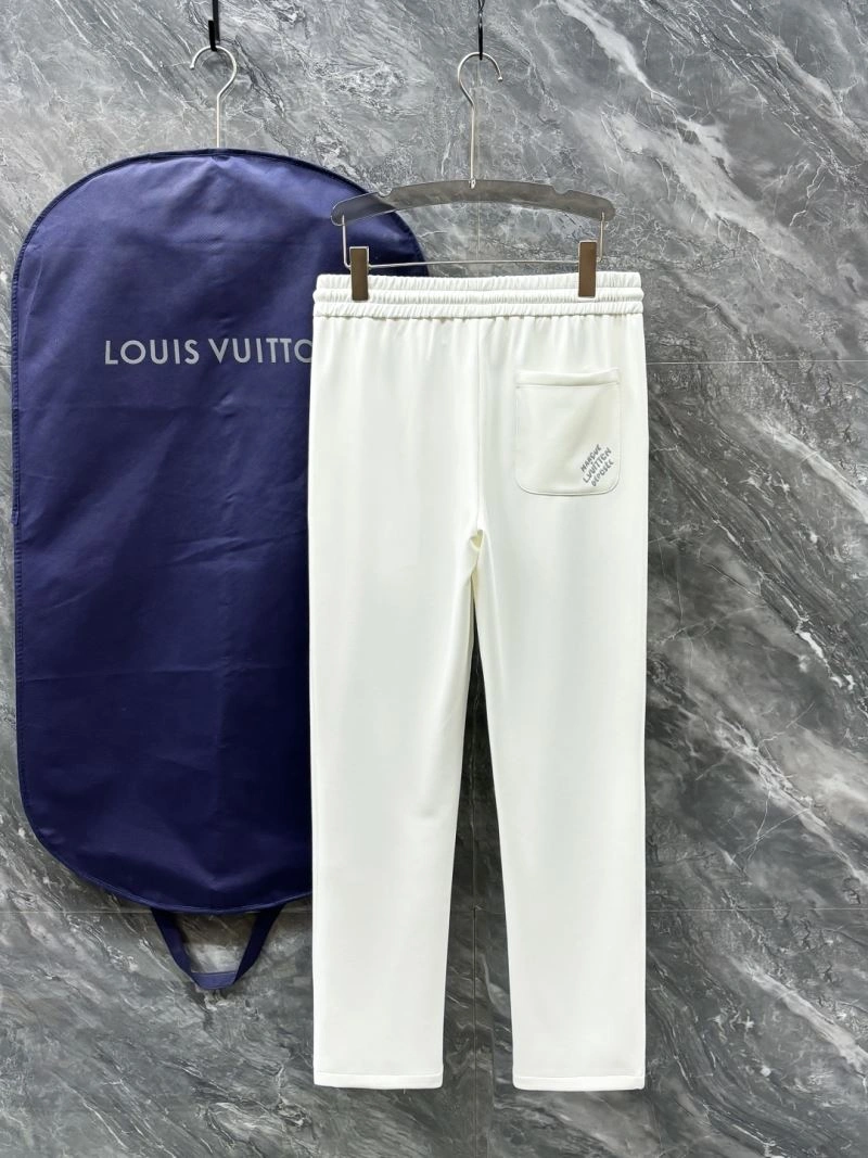 Comfortable Louis Vuitton Outwear 136737