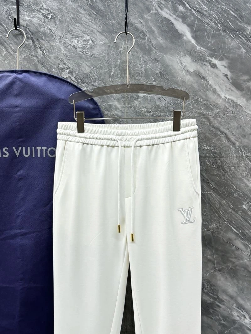Comfortable Louis Vuitton Outwear 136737