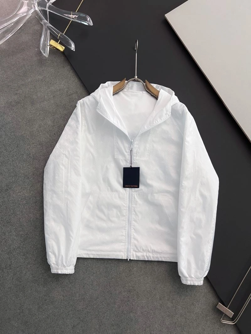 Louis Vuitton Outwear Affordable 136750